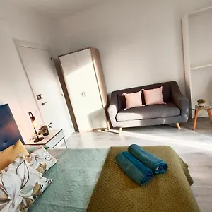 https://private-rooms-in-heart-of.topbarcelonahotels.com